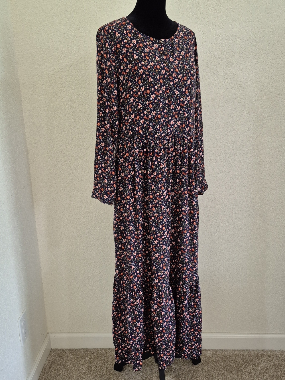 Old Navy Navy Floral Maxi Dress with Pink and Cream Blooms